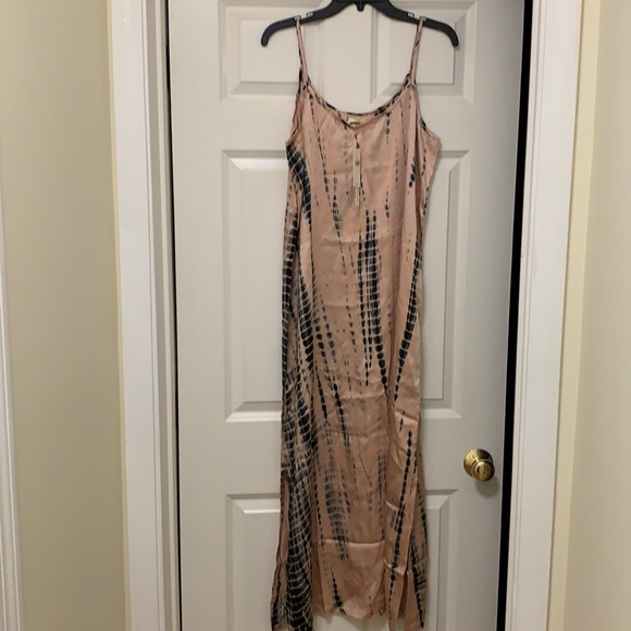 NWT Anthropologie Kyara Tie Dye Dress Size M - Picture 4 of 15